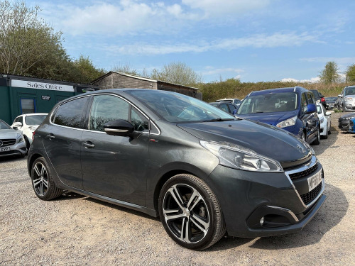 Peugeot 208  1.2 PureTech GT Line