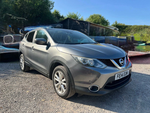 Nissan Qashqai  1.2 DIG-T Acenta Premium