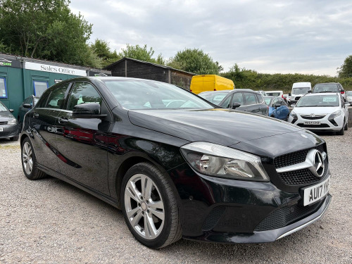 Mercedes-Benz A-Class  1.5 A180d Sport