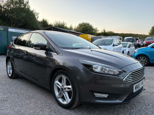 Ford Focus  1.0 T EcoBoost Zetec