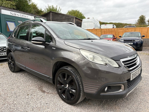 Peugeot 2008 Crossover  1.2 PureTech Urban Cross
