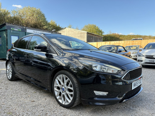 Ford Focus  1.0 T EcoBoost Zetec S