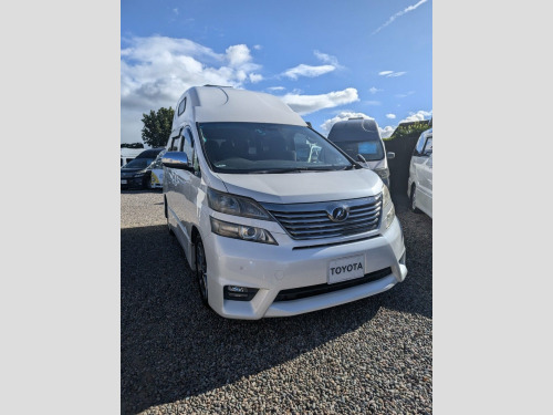 Toyota Vellfire  CAMPERVAN 4 Berth 4 Seater