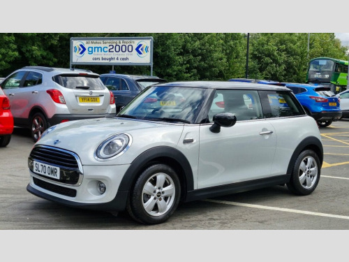 MINI Hatch  1.5 Cooper Classic Hatchback 3dr Petrol Manual Eur