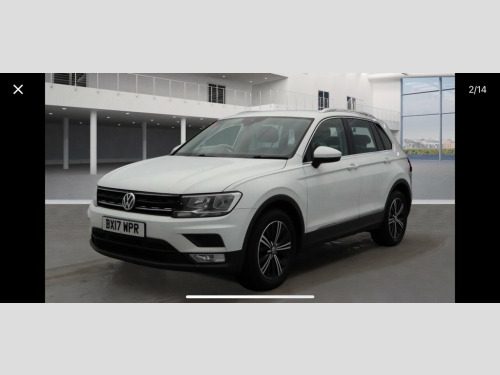 Volkswagen Tiguan  2.0 TDI BlueMotion Tech SE Navigation SUV 5dr Dies