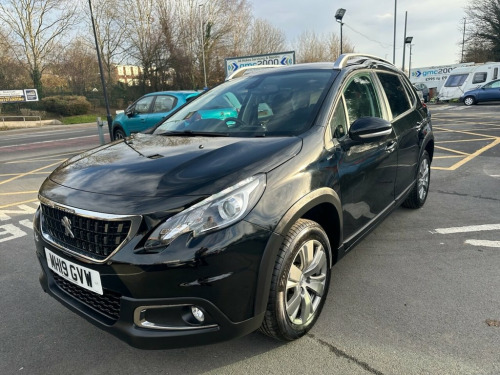 Peugeot 2008 Crossover  1.2 PureTech Signature SUV 5dr Petrol Manual Euro  