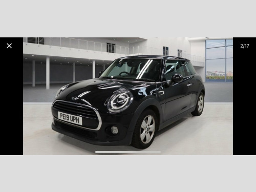 MINI Hatch  1.5 Cooper Classic Hatchback 3dr Petrol Manual Eur