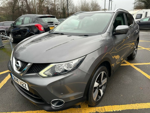 Nissan Qashqai  1.5 dCi N-Connecta SUV 5dr Diesel Manual 2WD Euro  