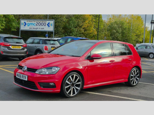 Volkswagen Golf  2.0 TDI BlueMotion Tech R-Line Edition Hatchback 5