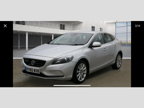 Volvo V40  2.0 D2 SE Lux Nav Hatchback 5dr Diesel Auto Euro 6
