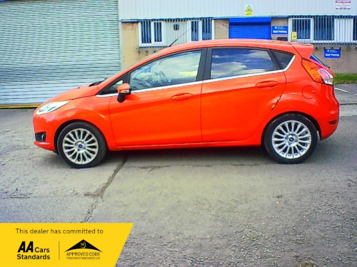 Ford Fiesta  TITANIUM