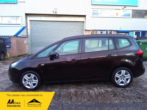 Vauxhall Zafira Tourer  EXCLUSIV