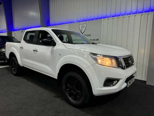 Nissan Navara  2.3 dCi Acenta Pickup Double Cab 4dr Diesel Manual