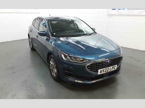 Ford Focus  1.0 125PS Titanium 5 Door 6 Speed Manual