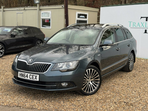 Skoda Superb  2.0 TDI Laurin & Klement DSG 4WD Euro 5 (s/s) 5dr