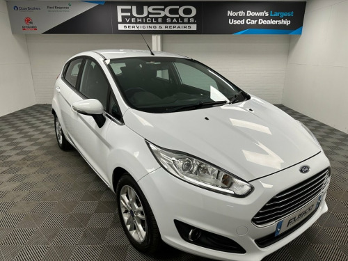 Ford Fiesta  1.2 ZETEC 5d 81 BHP Apple car play/Android auto