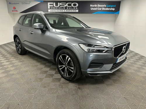 Volvo XC60  2.0 B5 MHEV Momentum SUV 5dr Petrol Hybrid Auto Eu