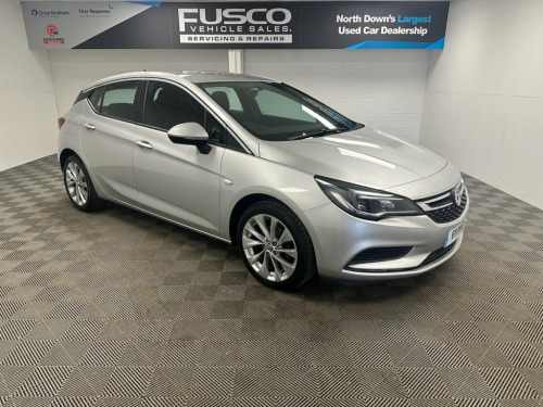 Vauxhall Astra  1.4i Tech Line Hatchback 5dr Petrol Manual Euro 6 