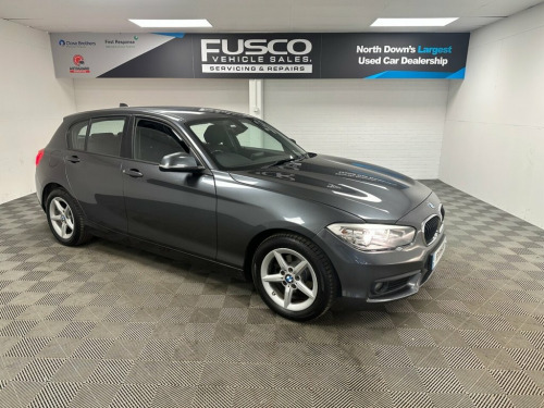 BMW 1 Series  1.5 118i SE Hatchback 5dr Petrol Auto Euro 6 (s/s)