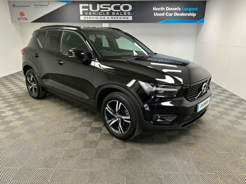 Volvo XC40  1.5 T3 R-Design SUV 5dr Petrol Auto Euro 6 (s/s) (