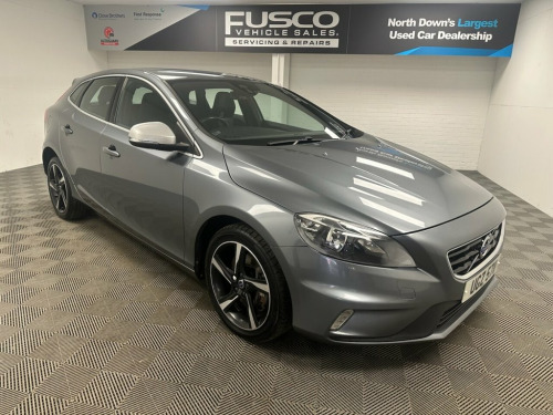 Volvo V40  2.0 D4 R-Design Nav Hatchback 5dr Diesel Auto Euro 