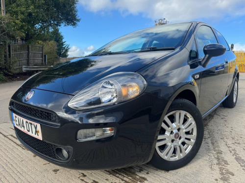 Fiat Punto  1.4 Easy Hatchback 3dr Petrol Euro 6 (s/s) (77 bhp