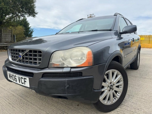 Volvo XC90  2.4 D5 Executive SUV 5dr Diesel Geartronic AWD (23