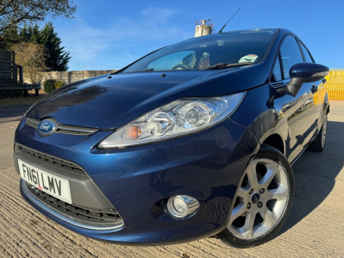 Ford Fiesta  1.4 Titanium Hatchback 5dr Petrol Manual (133 g/km