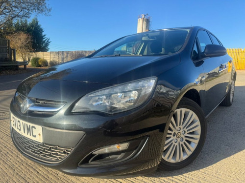 Vauxhall Astra  1.4 16v Energy Hatchback 5dr Petrol Manual Euro 5 