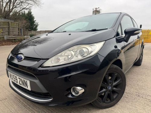 Ford Fiesta  1.25 Zetec Hatchback 3dr Petrol Manual (133 g/km, 