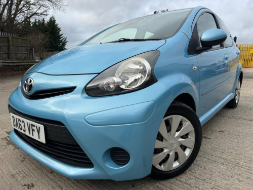 Toyota AYGO  1.0 VVT-i Move Hatchback 5dr Petrol Manual Euro 5 