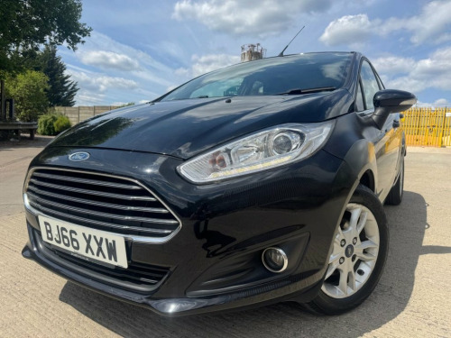 Ford Fiesta  1.25 Zetec Hatchback 5dr Petrol Manual Euro 6 (82 