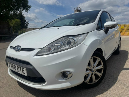 Ford Fiesta  1.25 Zetec Hatchback 3dr Petrol Manual (129 g/km, 