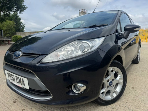 Ford Fiesta  1.4 Zetec Hatchback 3dr Petrol Manual (133 g/km, 9