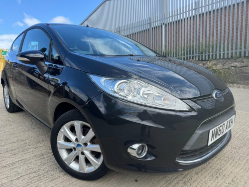 Ford Fiesta  1.25 Zetec Hatchback 3dr Petrol Manual (129 g/km, 