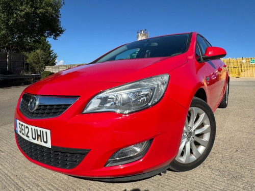 Vauxhall Astra  1.4 16v Active Hatchback 5dr Petrol Manual Euro 5 