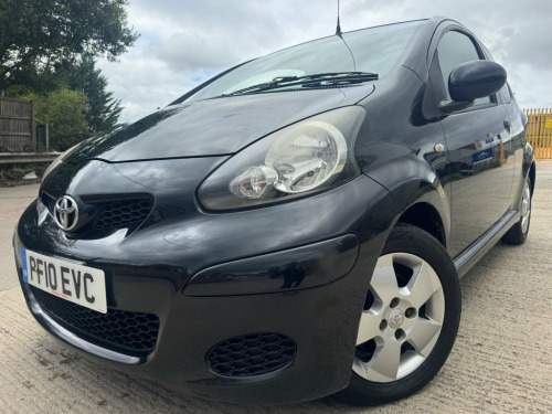 Toyota AYGO  1.0 VVT-i Black Hatchback 3dr Petrol Manual Euro 4