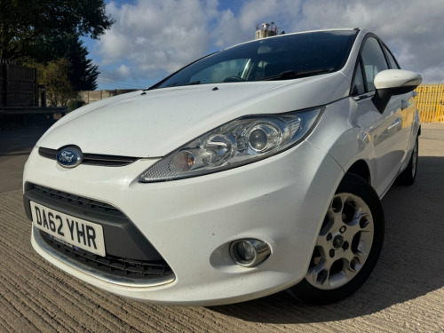 Ford Fiesta  1.25 Zetec Hatchback 5dr Petrol Manual Euro 5 (82 