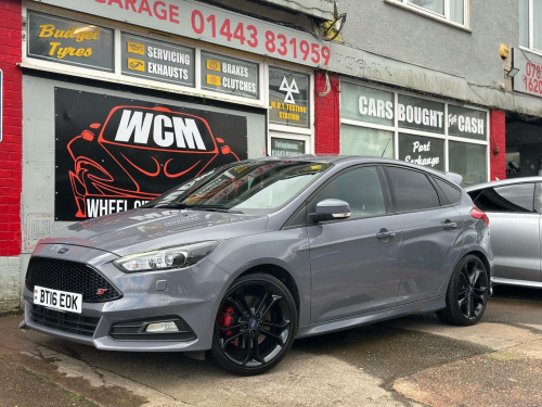 Ford Focus  2.0 TDCi ST-3 Euro 6 (s/s) 5dr 