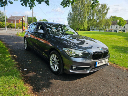 BMW 1 Series  1.5 116d SE 5-door