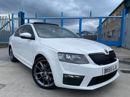 Skoda Octavia  VRS 2.0 TDI DSG Euro 6 S-A 