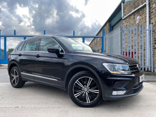 Volkswagen Tiguan  SE NAV TDI BMT