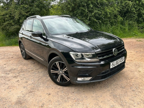 Volkswagen Tiguan  2.0 SE NAV TDI BMT 5d 148 BHP sat nav front and re