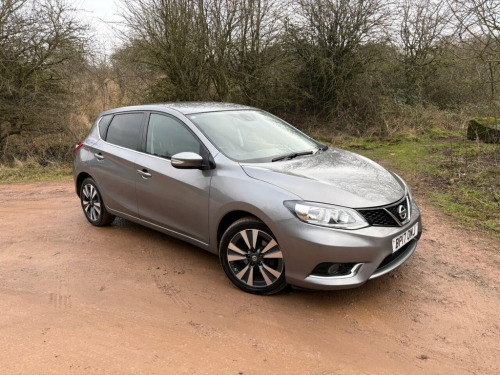 Nissan Pulsar  1.2 DIG-T N-Connecta Hatchback 5dr Petrol XTRON Eu