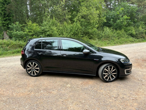 Volkswagen Golf  1.4 TSI GTE Hatchback 5dr Petrol Plug-in Hybrid DS