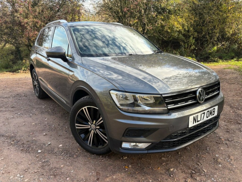 Volkswagen Tiguan  2.0 TDI BlueMotion Tech SE SUV 5dr Diesel Manual E