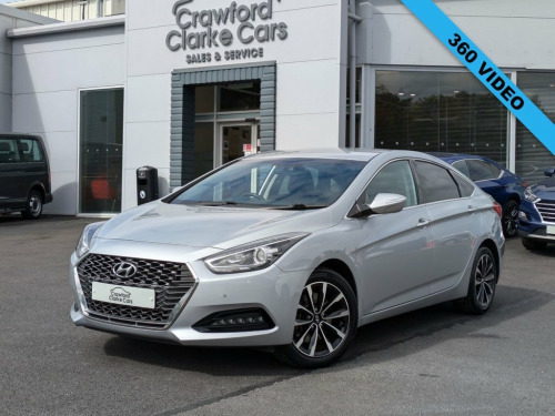 Hyundai i40  1.6 CRDI SE NAV 4d 135 BHP