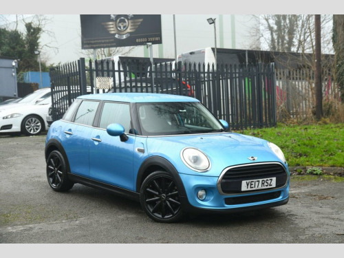 MINI Hatch  1.5 Cooper Hatchback 5dr Petrol Auto Euro 6 (s/s) 