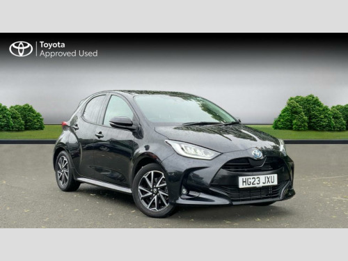 Toyota Yaris DESIGN FHEV