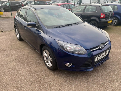 Ford Focus  1.6 Zetec Hatchback 5dr Petrol Powershift Euro 5 (